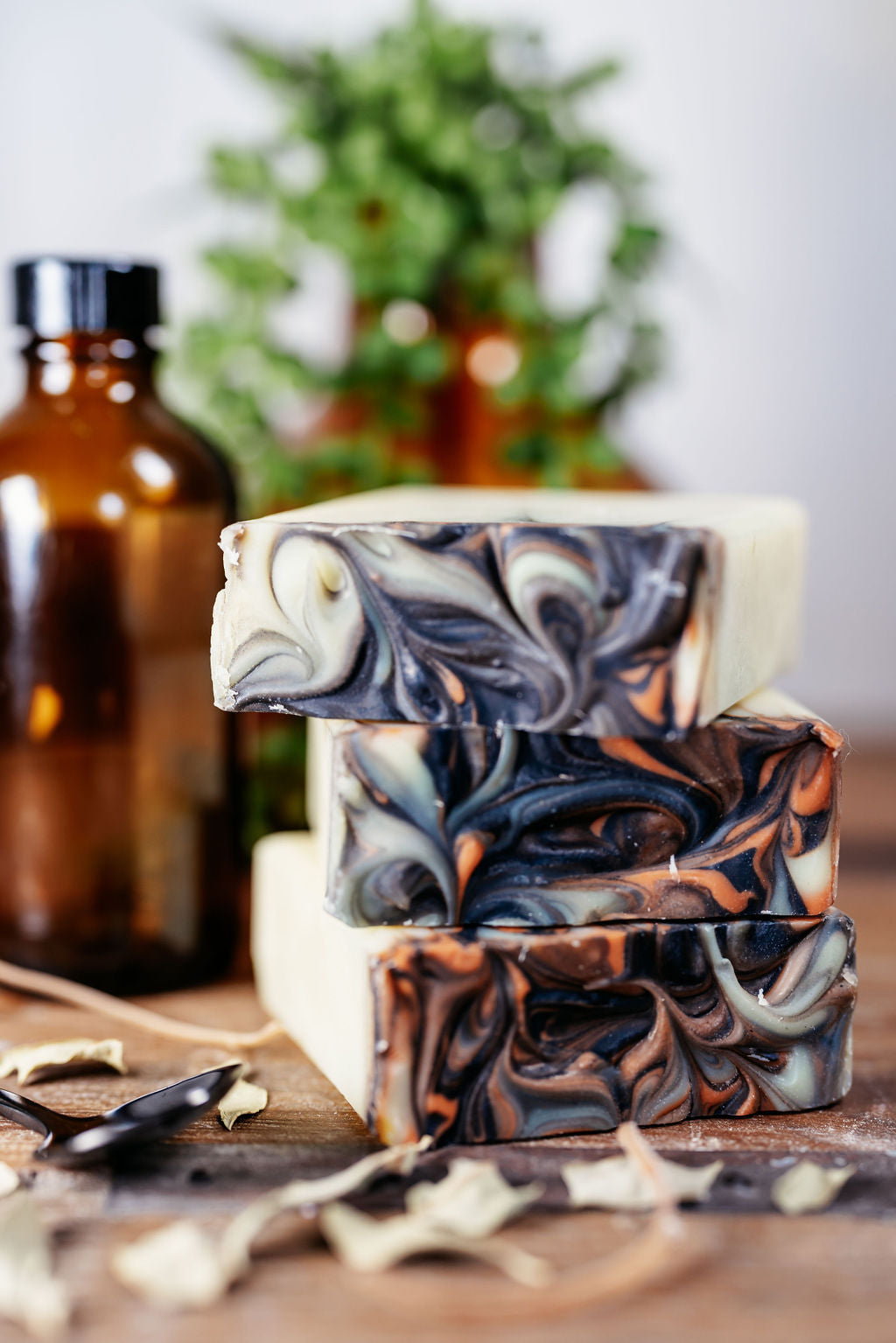 Bentonite Clay & Charcoal (Teen Bar)